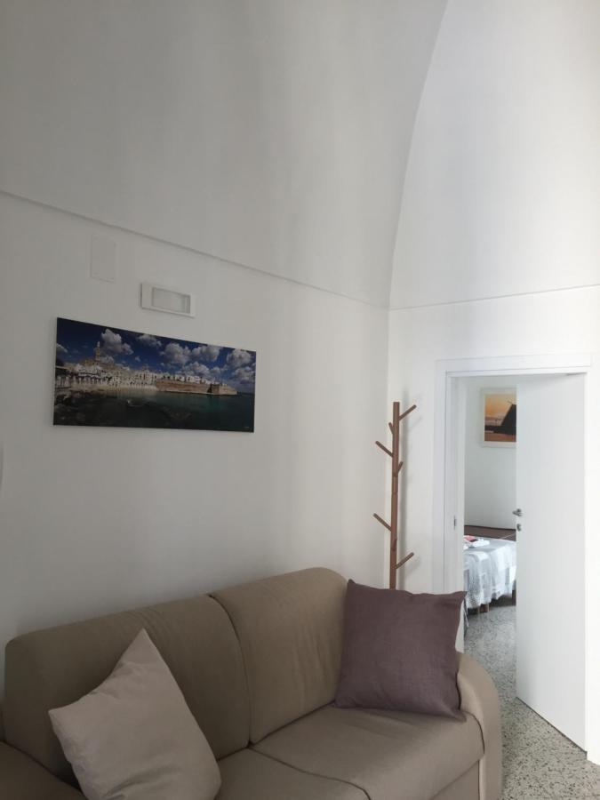 Апартаменты Donna Nina - Via San Martino 62 Монополи Экстерьер фото